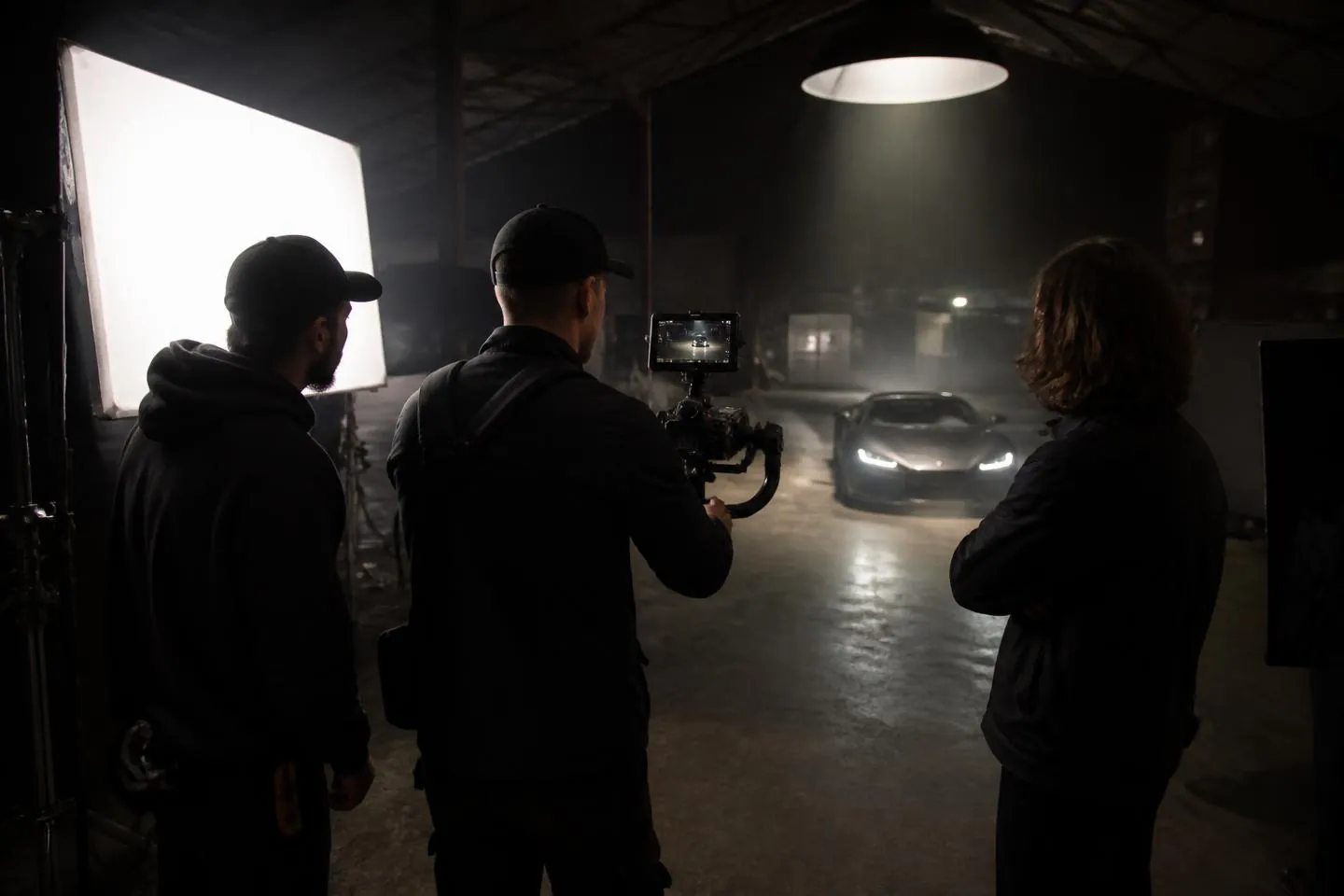 Grupa Aveno — Jeden standard dla dwunastu salonów